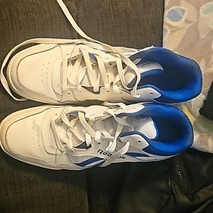 Reebok high top size 9 men